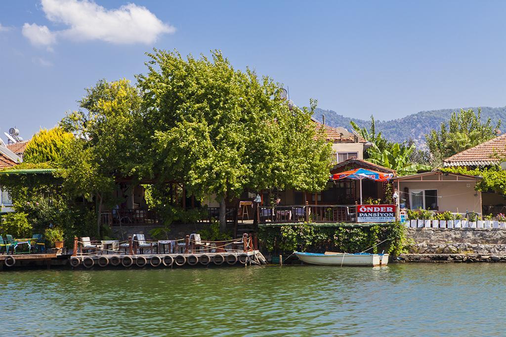 Onder Pansiyon Dalyan Luaran gambar