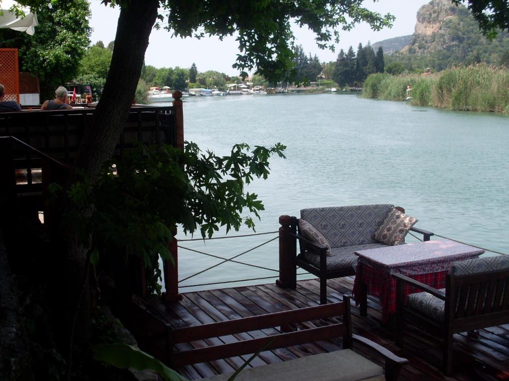 Onder Pansiyon Dalyan Luaran gambar